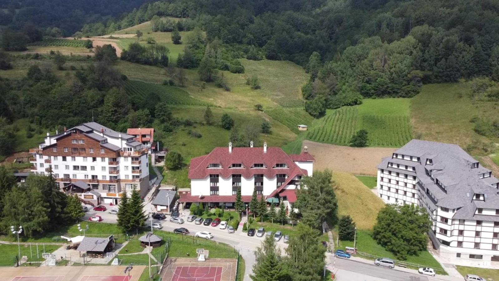 Aparthotel Kopaonik Brzeće エクステリア 写真